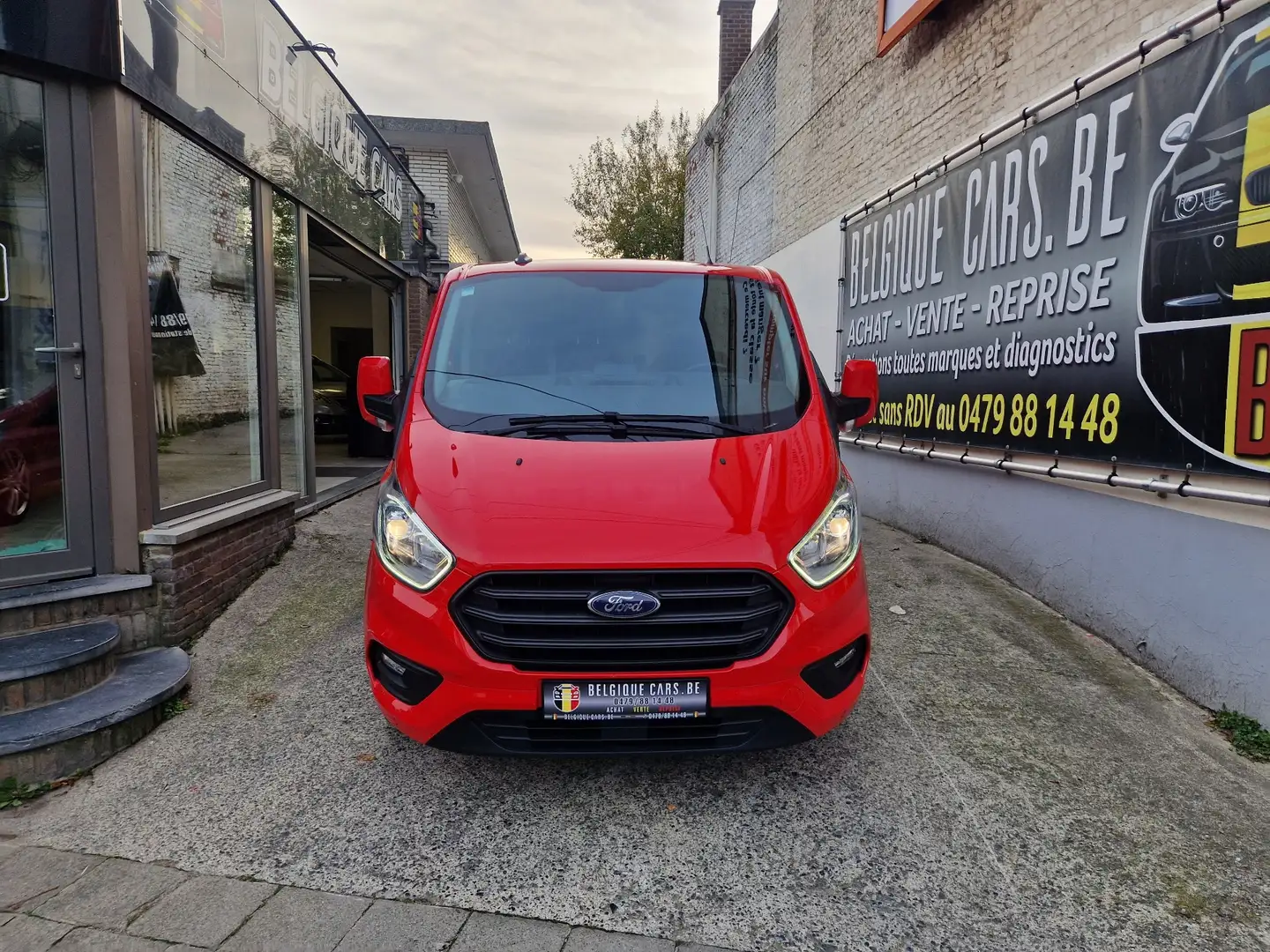 Ford Transit Custom 2.0 TDCi L1H1 Trail S/S (EU6.2) Rood - 1
