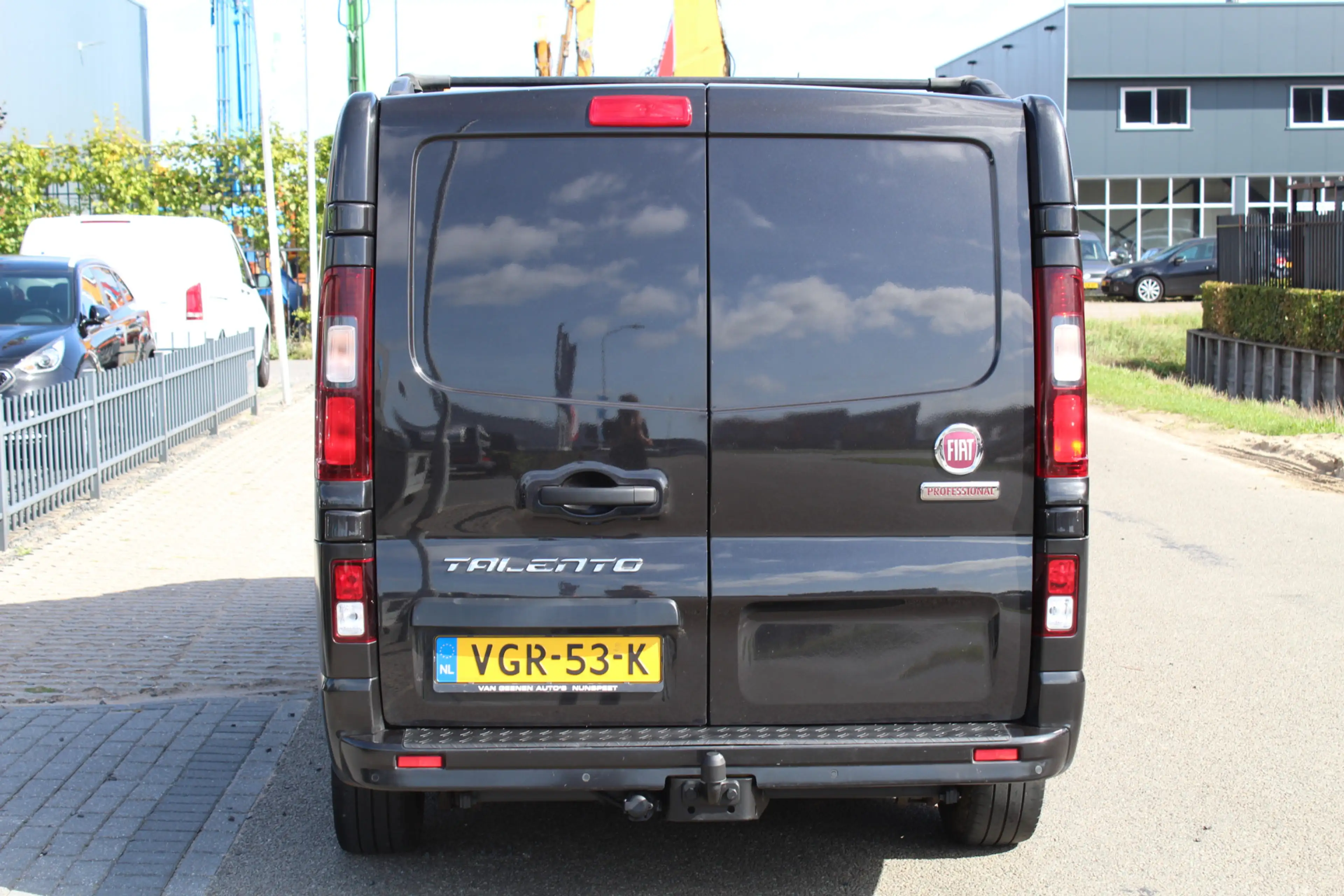 Fiat Talento 2.0 MultiJet 145Pk L2H1 Business Pro DC | Trekhaak — photo 22