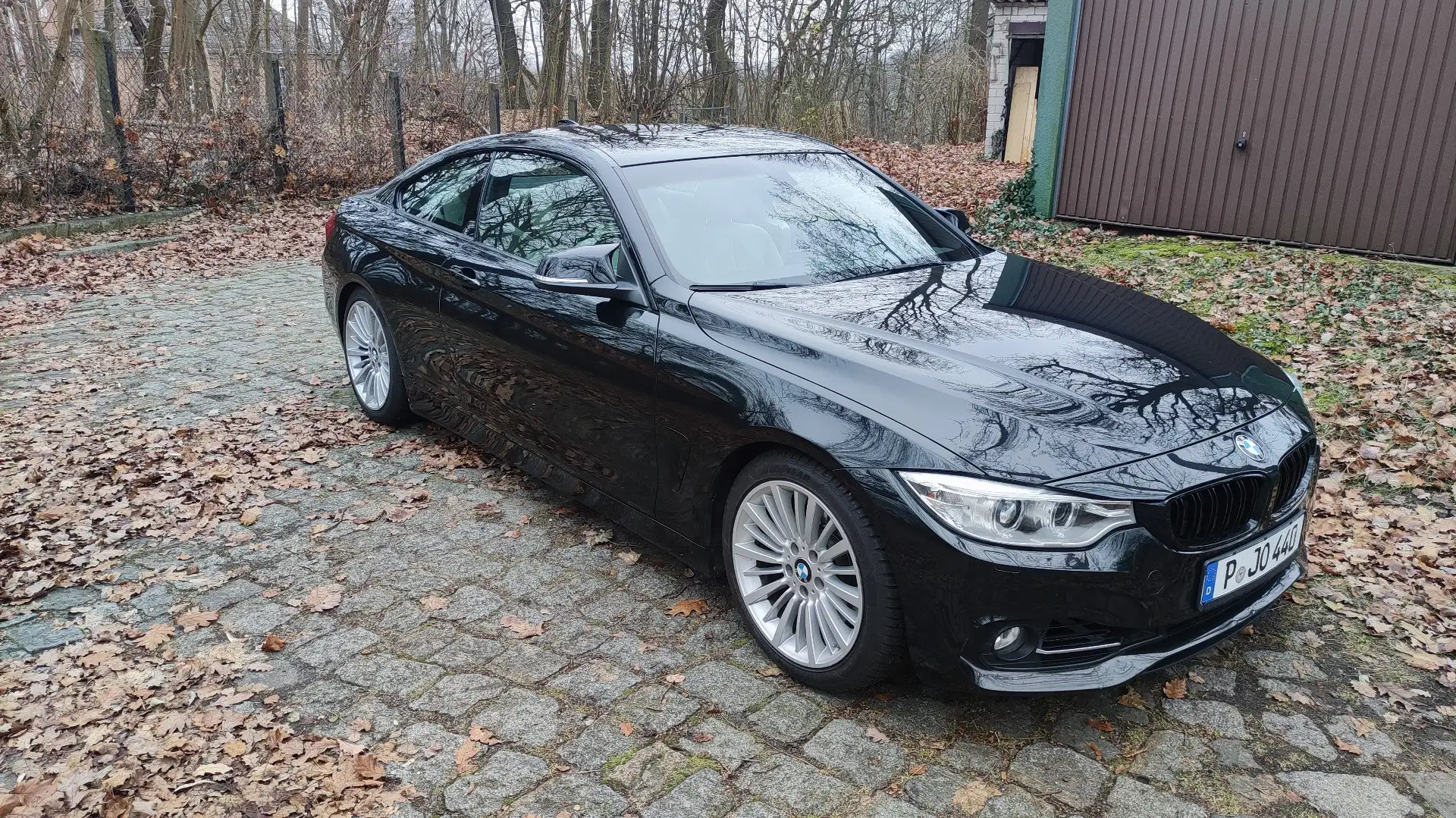 BMW 440 440i Coupe xDrive Luxury Line Schwarz - 1