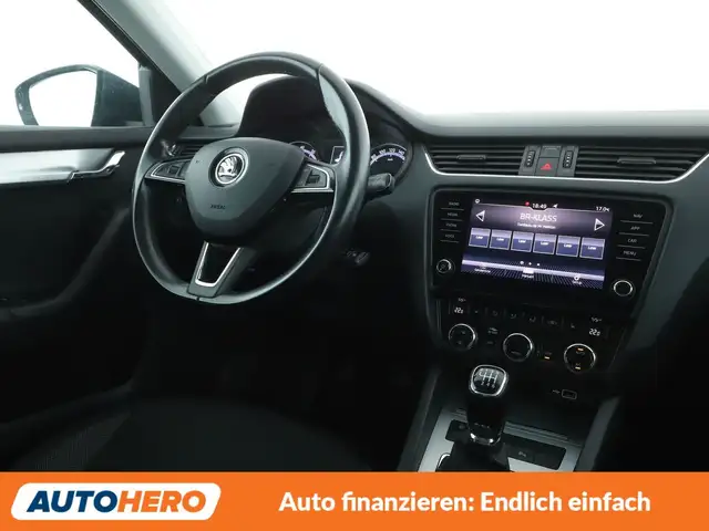 Skoda Octavia view 13
