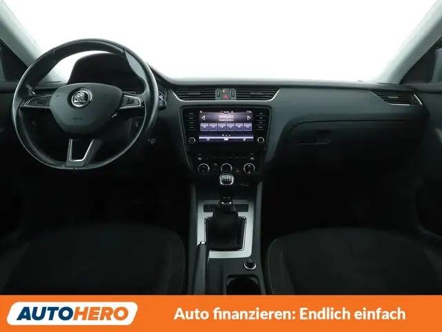 Skoda Octavia view 12