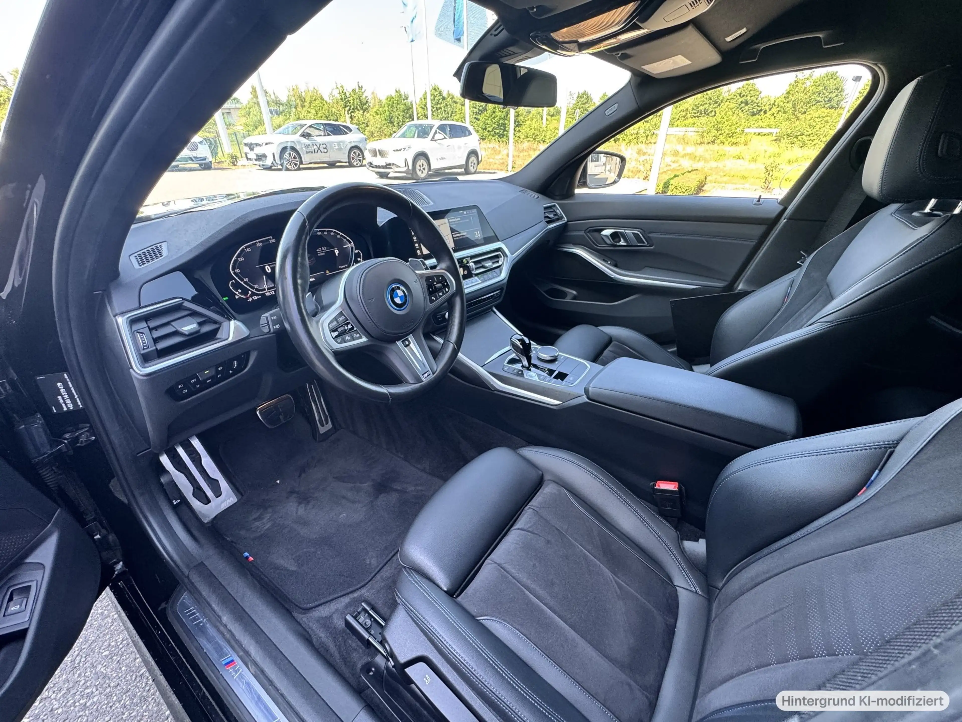 BMW 330 e xDrive Touring M Sport Head-Up Laserlicht ACC — photo 9