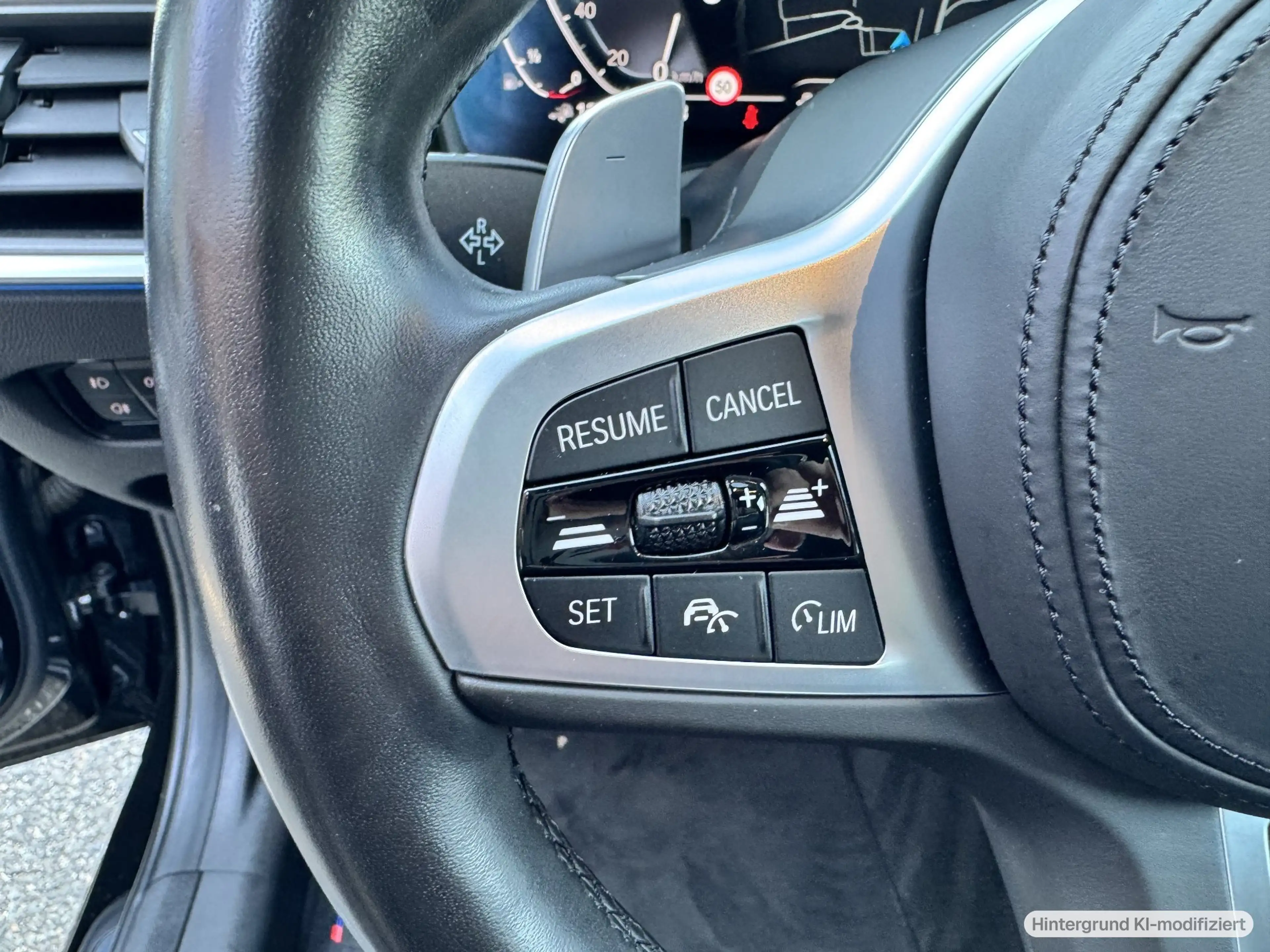 BMW 330 e xDrive Touring M Sport Head-Up Laserlicht ACC — photo 14