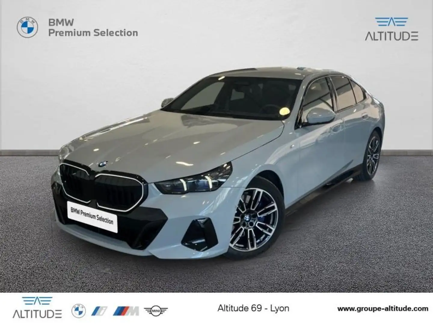 BMW 520 520iA 208ch M Sport Gris - 1