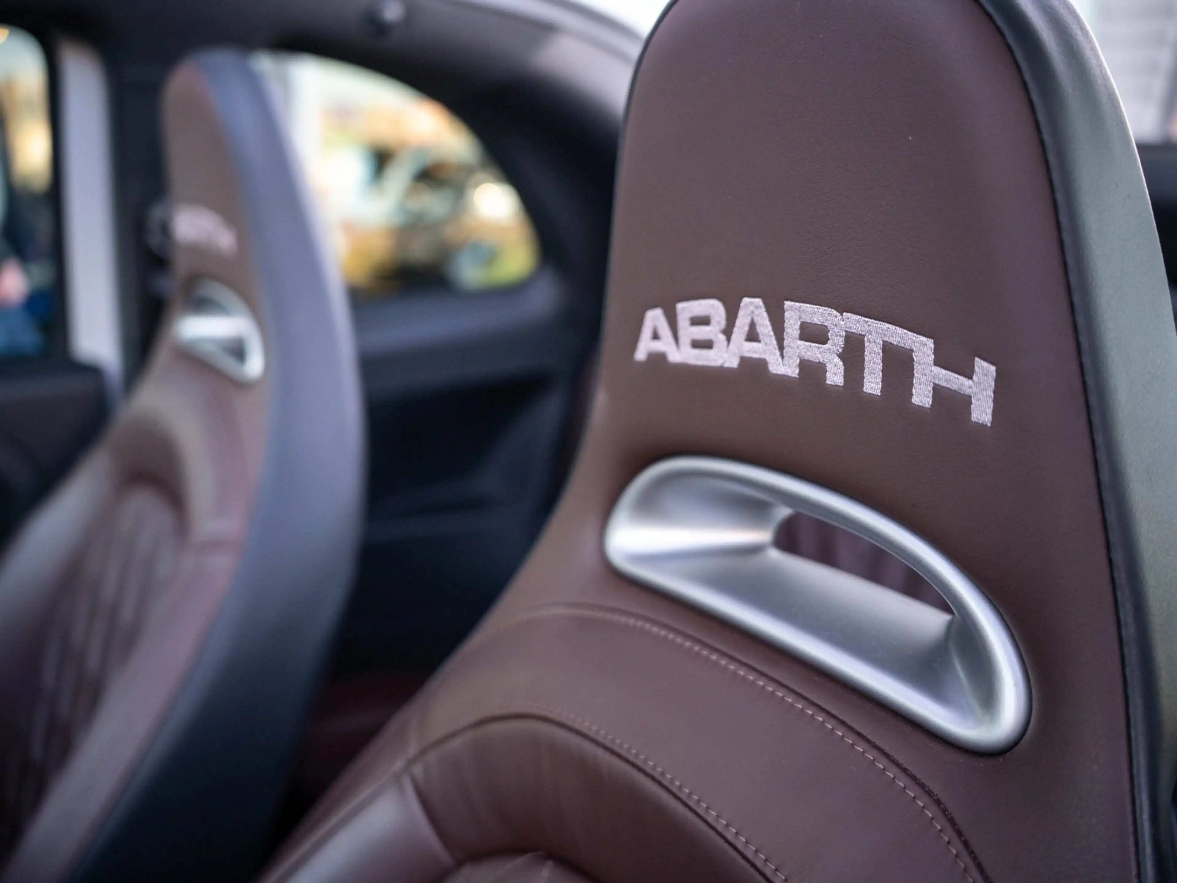 Abarth 595C 1.4 T-Jet 165PK Turismo | Xenon | Beats | Brembo | — photo 13