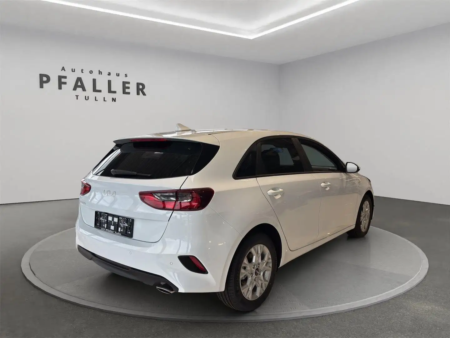 Kia Ceed / cee'd ceed 1,0 T-GDI GPF Titan P1 Weiß - 2
