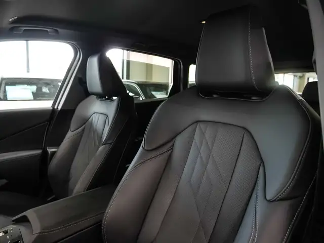 BMW X3 view 10