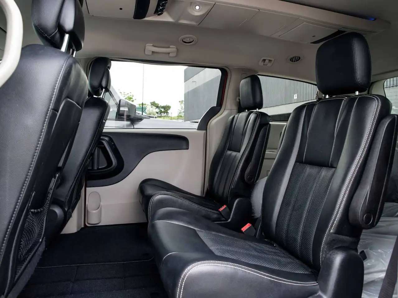 Dodge Grand Caravan fotografie Dodge Grand Caravan