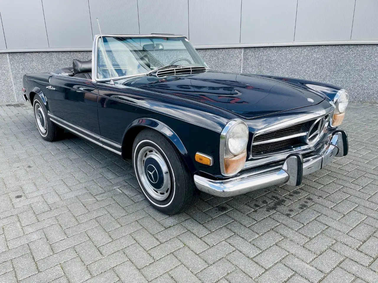 Mercedes-Benz SL 280 W113 Pagode, foto 4