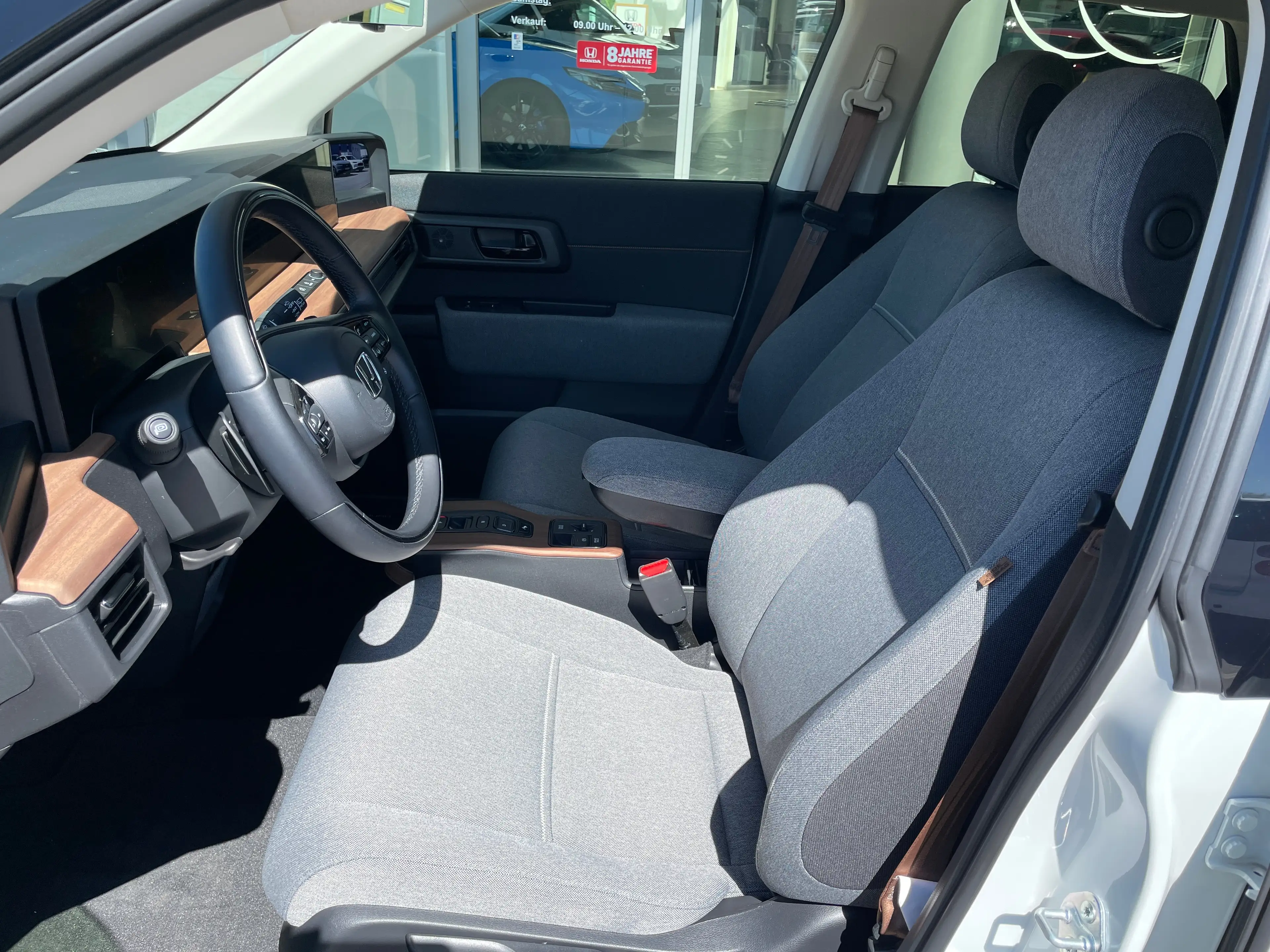 Honda e Honda e Advance (17") * Allwetter * — photo 9