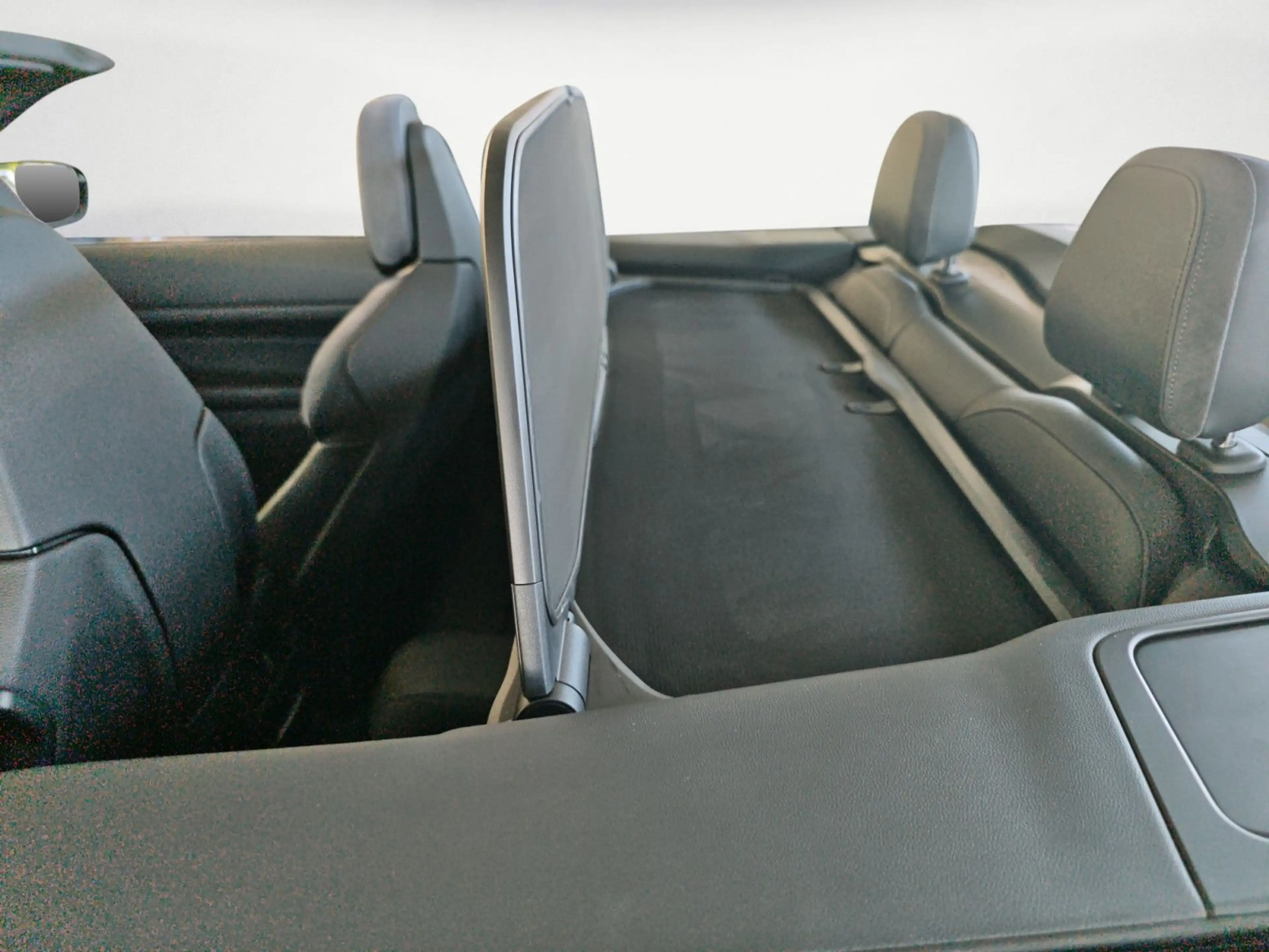 BMW M4 Competition M xDrive Cabrio M Drivers Package — photo 14