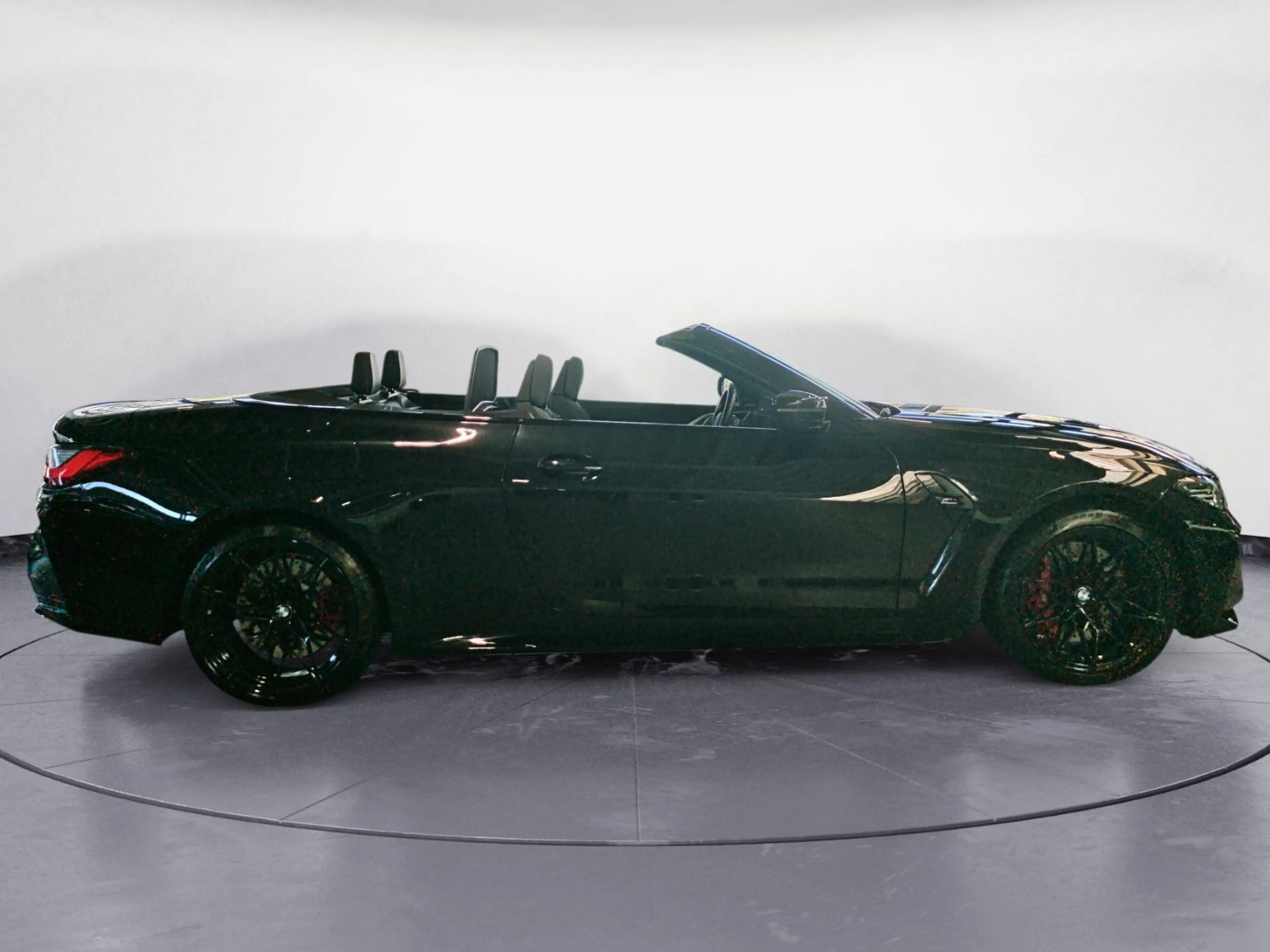 BMW M4 Competition M xDrive Cabrio M Drivers Package — photo 6