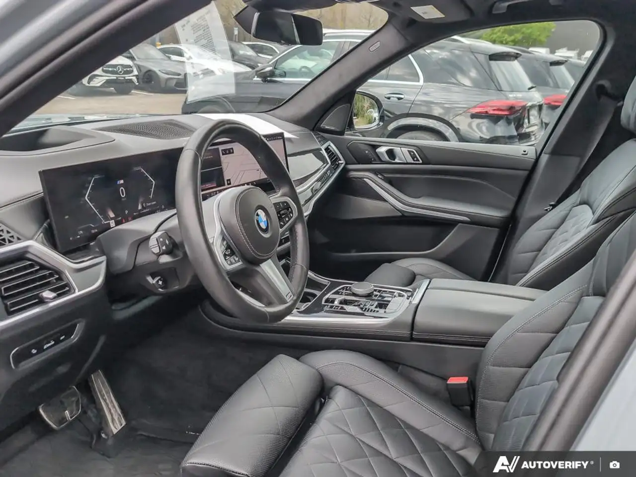 BMW X7 снимка BMW X7