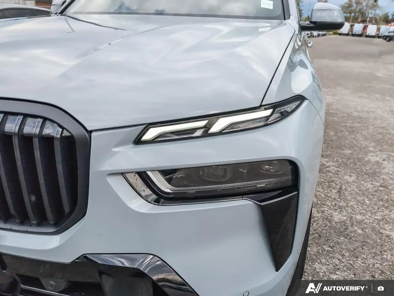 BMW X7 снимка BMW X7