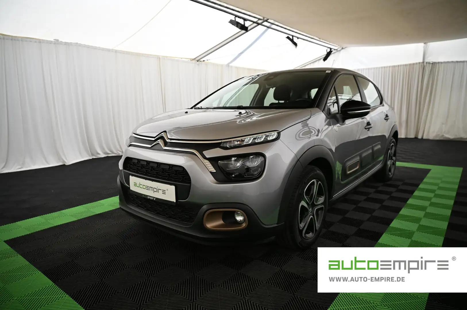Citroen C3 1.2 PT 83 C-Series LED/NAVI/CAR-PLAY/KLIMA/16 Gris - 1