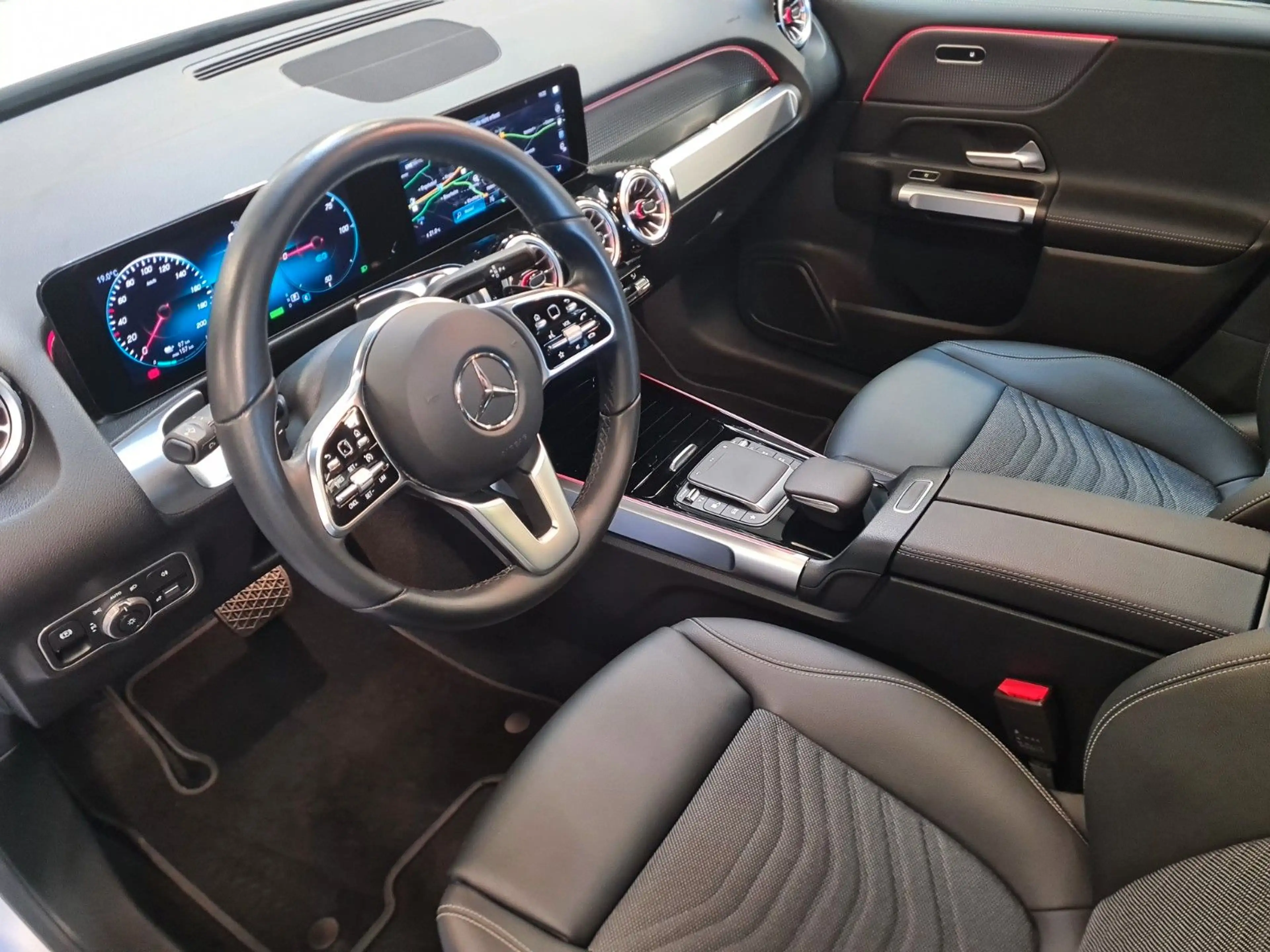 Mercedes-Benz EQB 250 Garantie*Autom.*LED*Kamera*Panorama* — photo 9