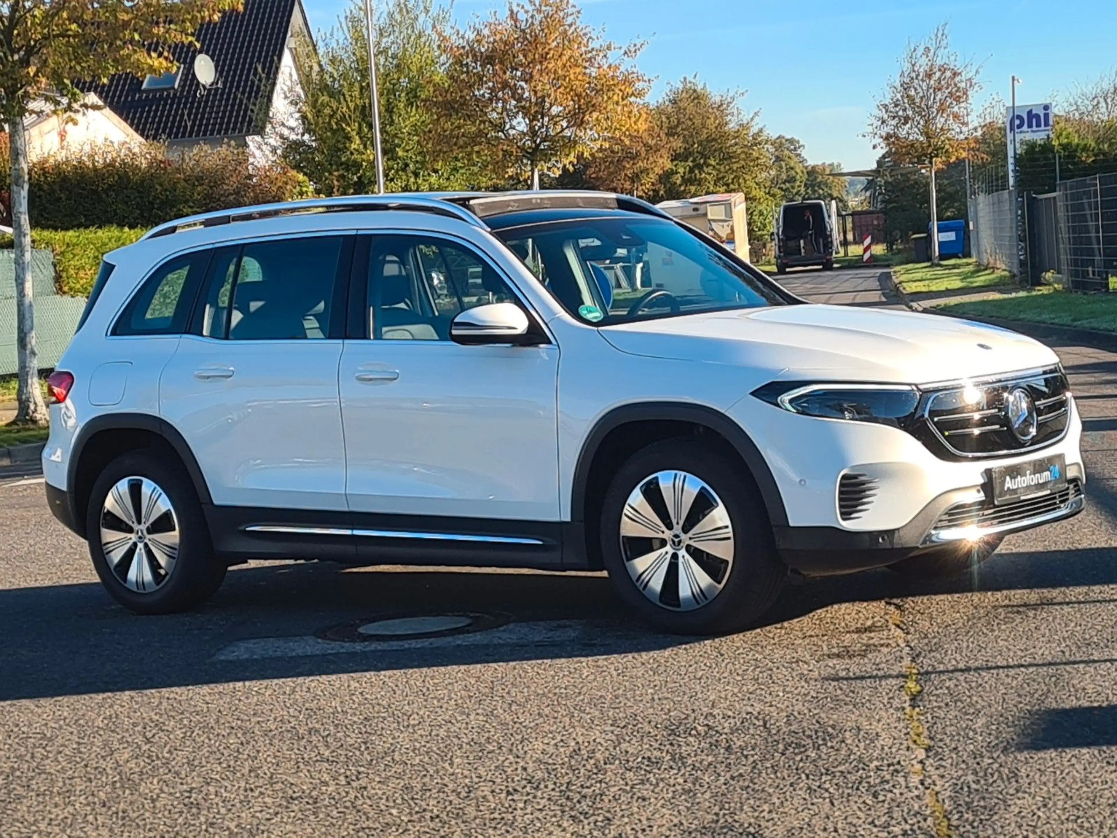 Mercedes-Benz EQB 250 Garantie*Autom.*LED*Kamera*Panorama* — photo 7
