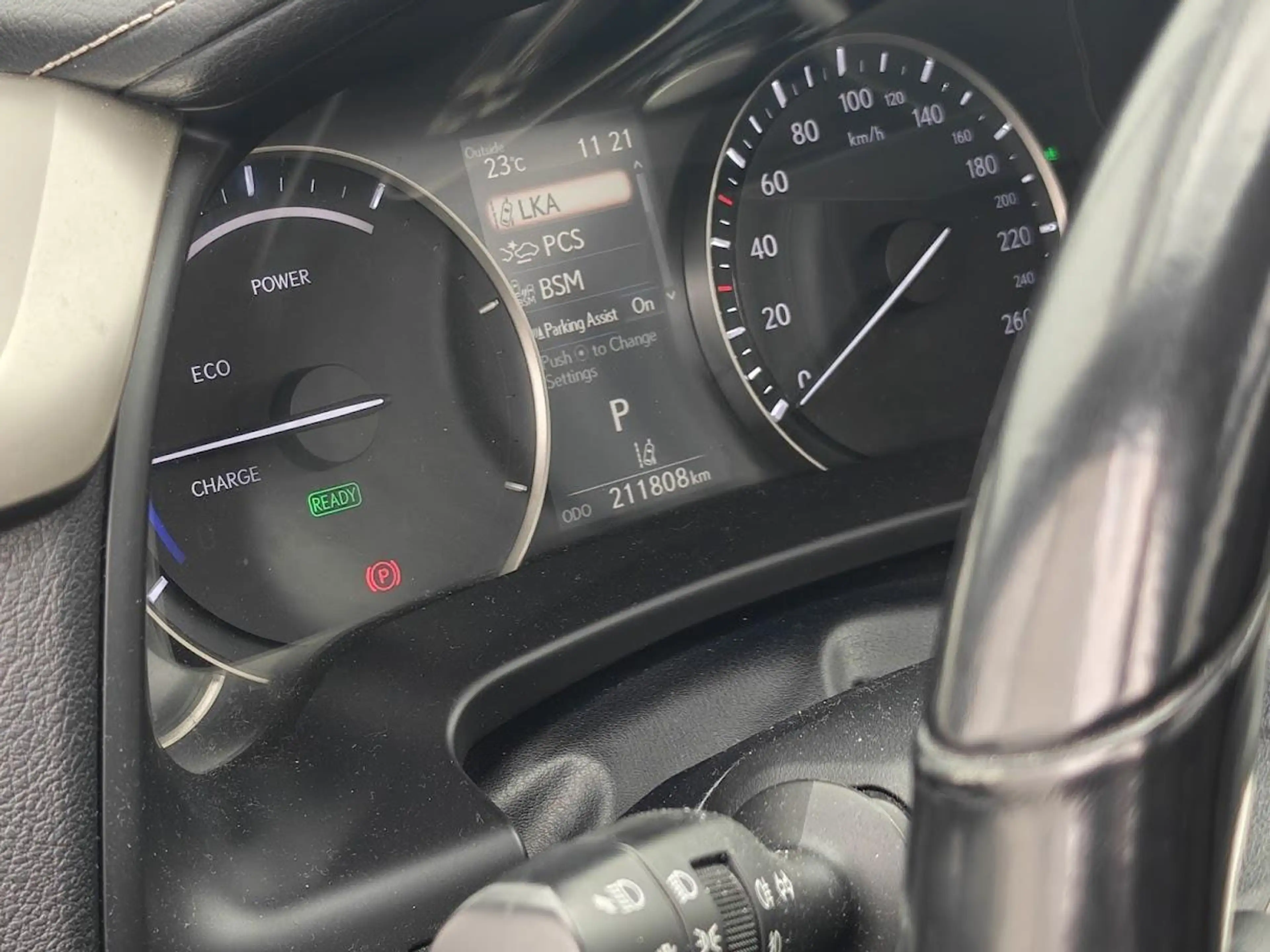 Lexus RX 450h 4WD Luxury Line — photo 11
