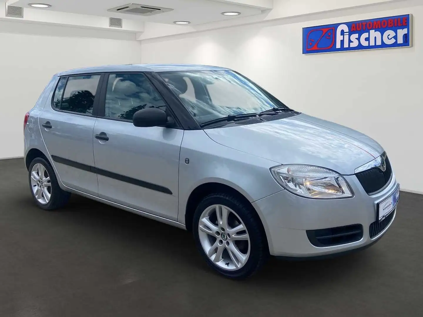 Skoda Fabia 1.2 Classic Garantie Klima Incl. Winterreifen Insp Argent - 2
