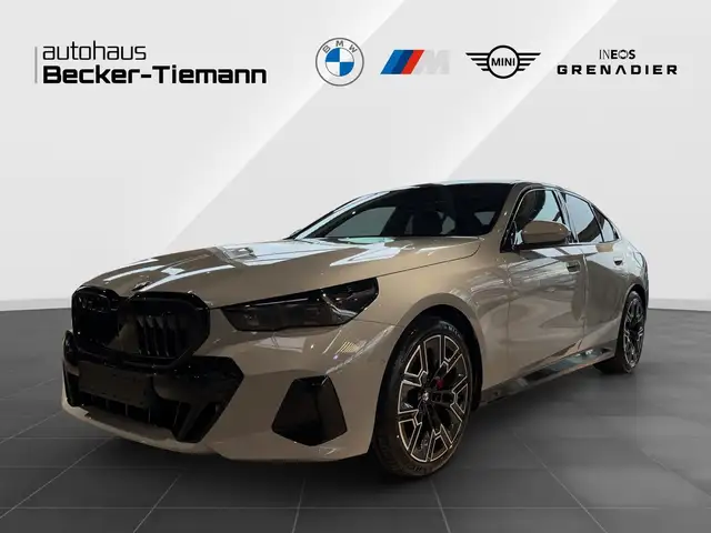 BMW 520 d Limousine M-SportPro Head-Up harman/kardon AHK