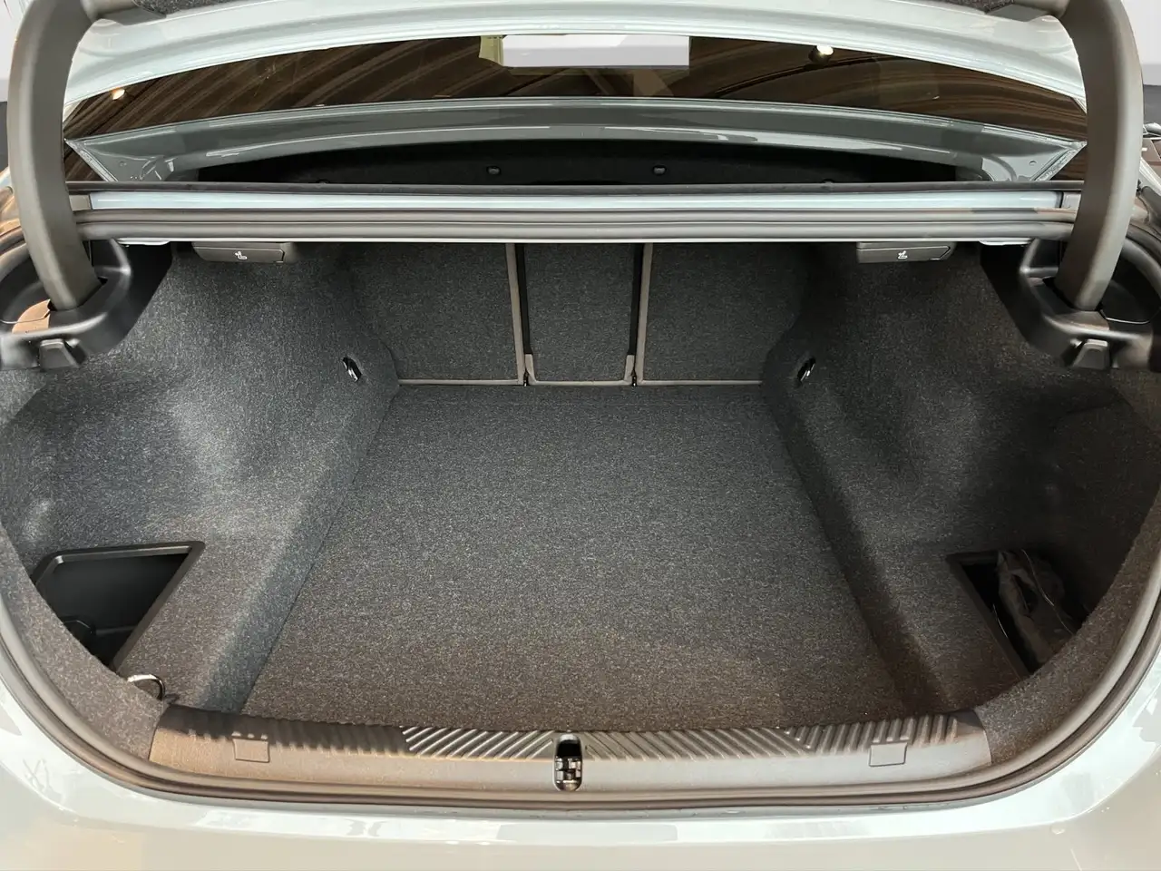 BMW 520 d Limousine M-SportPro Head-Up harman/kardon AHK 13