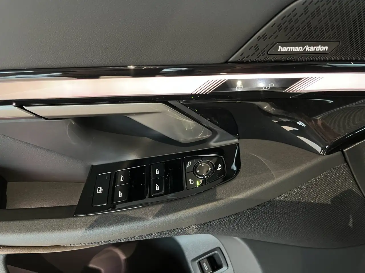 BMW 520 d Limousine M-SportPro Head-Up harman/kardon AHK 10