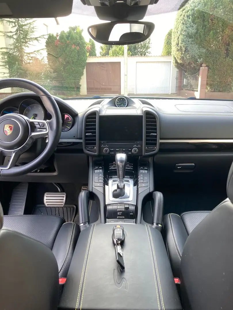 Porsche Cayenne S E-Hybrid Platinum Edition I Approved bis 03/2026 Weiß - 2