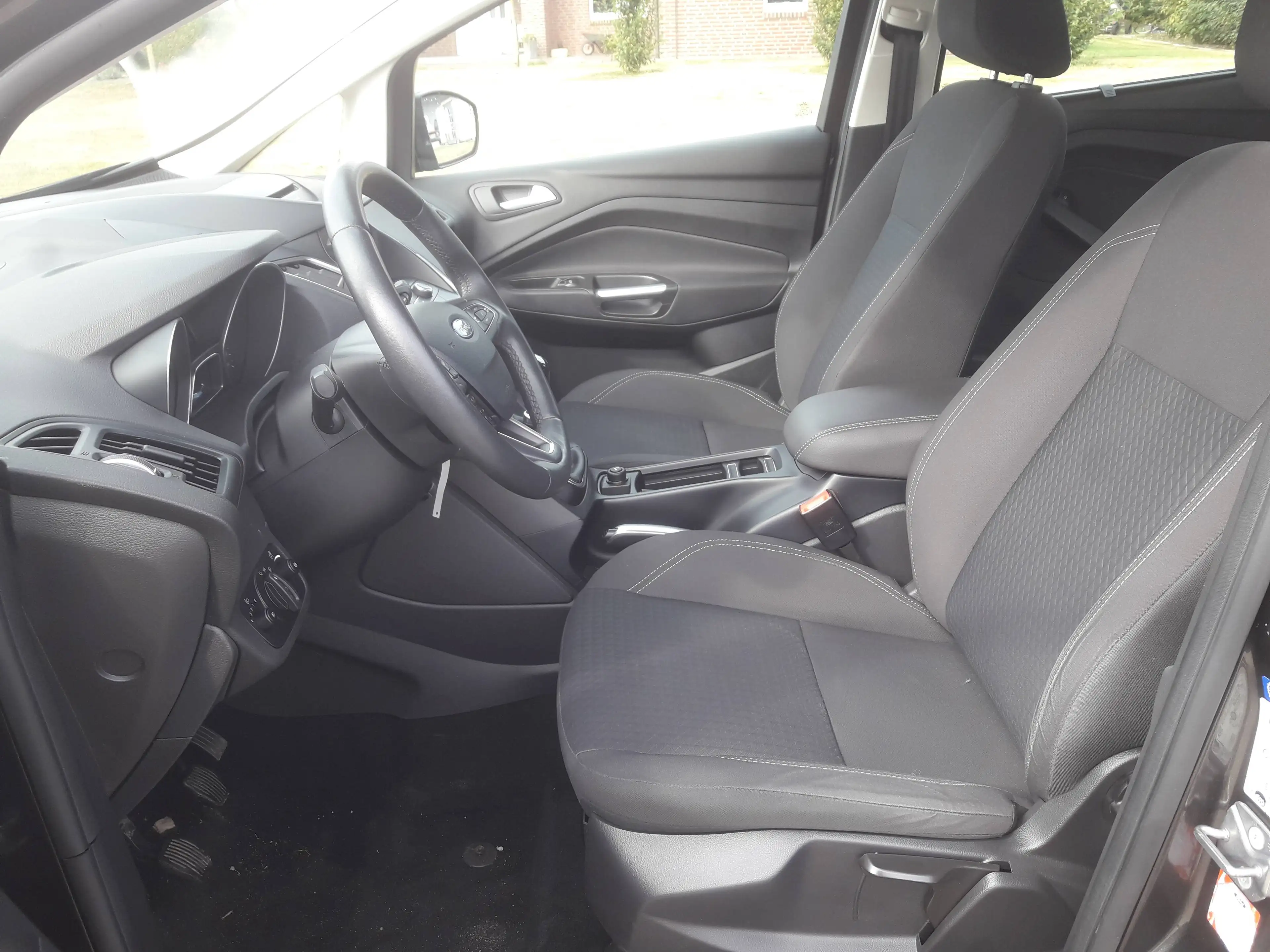 Ford C-Max Cool & Connect +Winterpaket+Tempomat+Navi+++ — photo 14