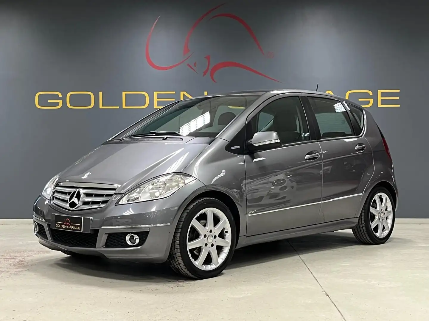 Mercedes-Benz A 160 A 160 BlueEFFICIENCY Coupé Avantgarde Grigio - 1