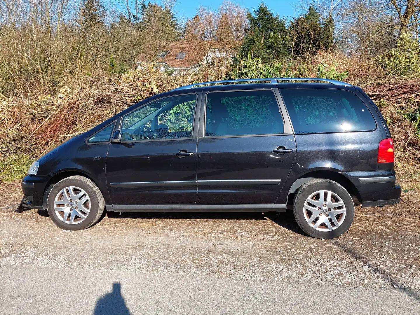 Volkswagen Sharan Sharan 1.9 TDI Automatik Comfortline Negru - 1