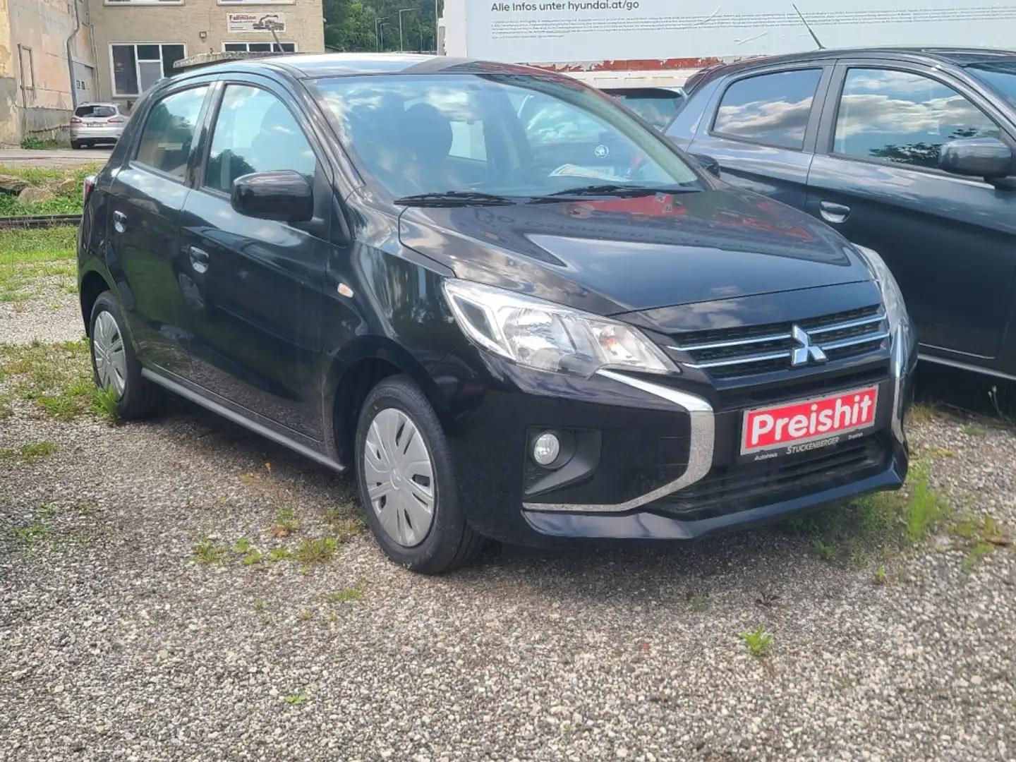 Mitsubishi Space Star 1,2 Inform AS&G 24 Zwart - 1
