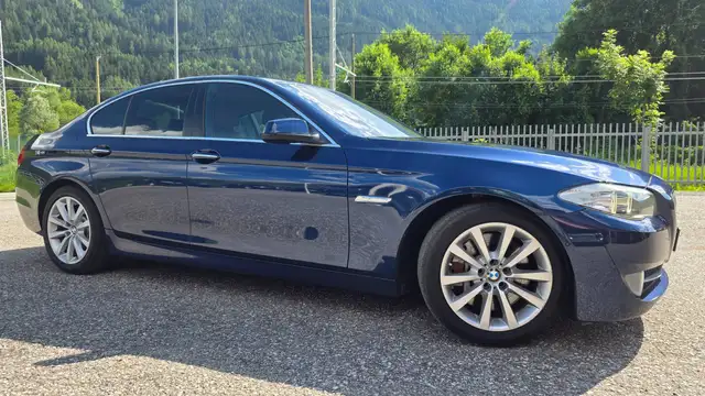 BMW 550 550i xdrive auto