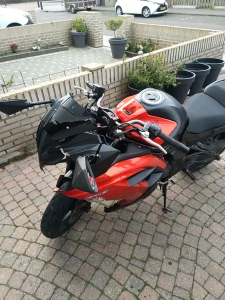 Kawasaki ER-6f - foto 5