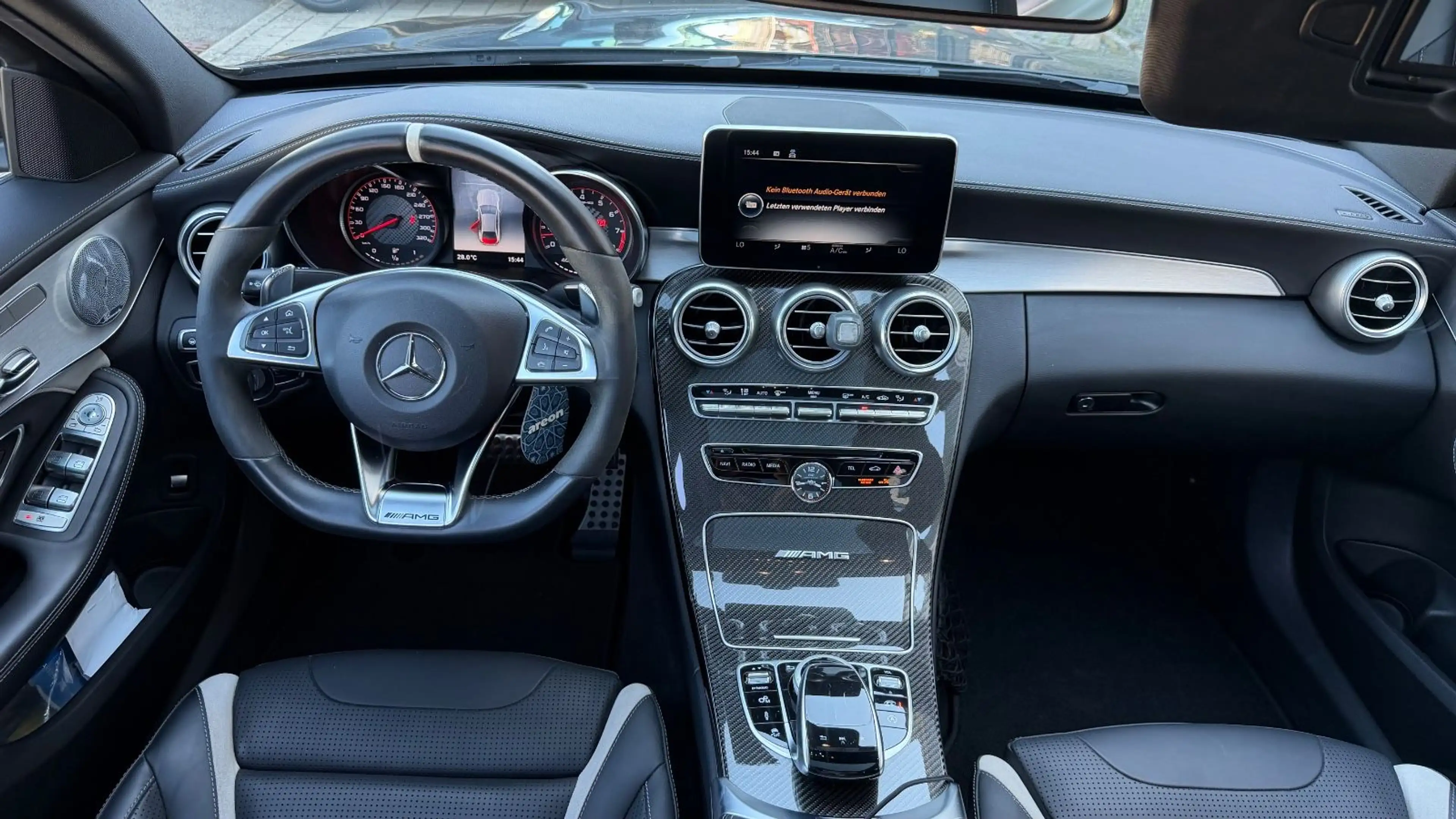Mercedes-Benz C 63 AMG C 63 S AMG 510PS PANO,BURNMESTER,HUD,OHNE OPF — photo 10