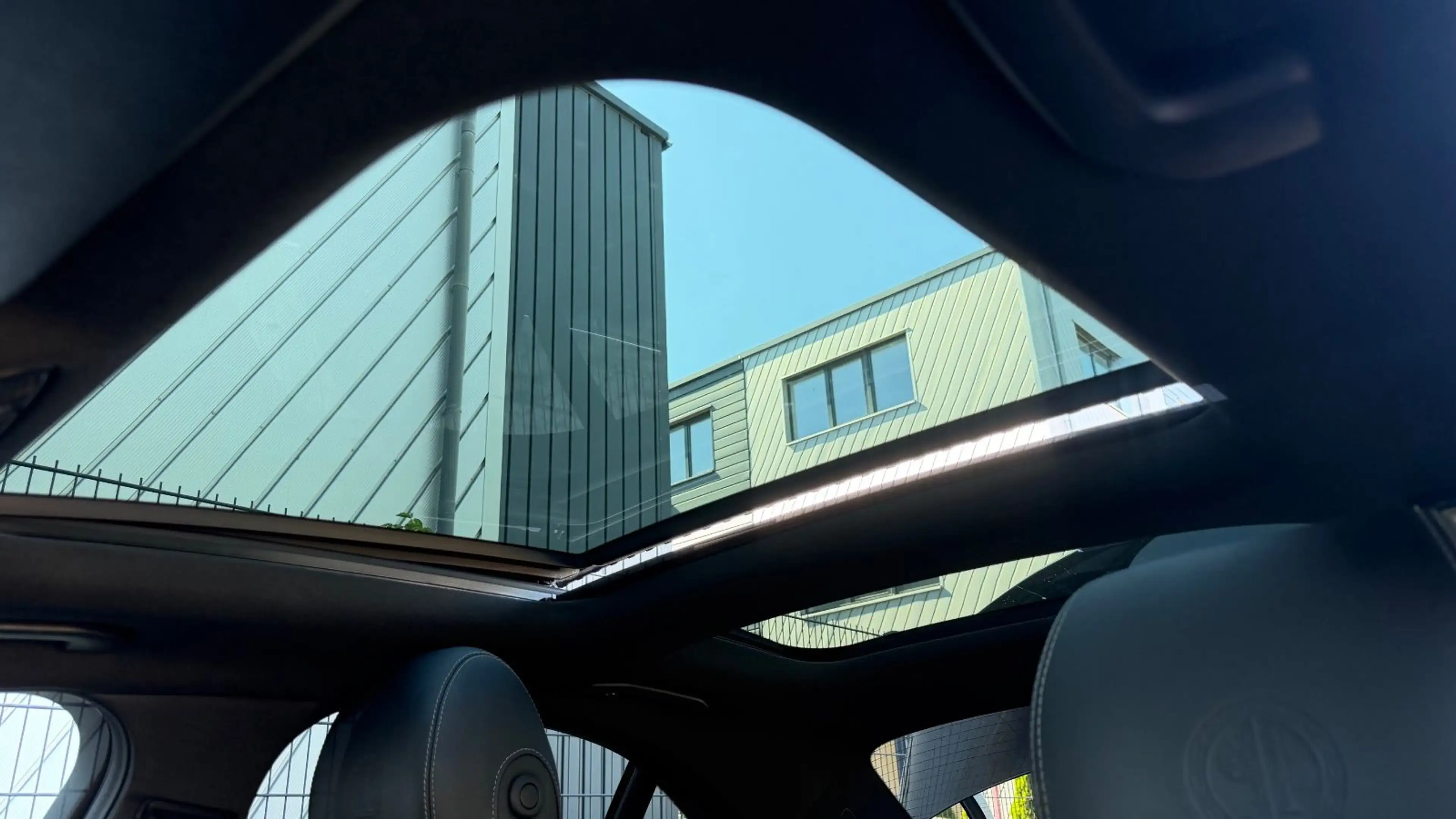 Mercedes-Benz C 63 AMG C 63 S AMG 510PS PANO,BURNMESTER,HUD,OHNE OPF — photo 14