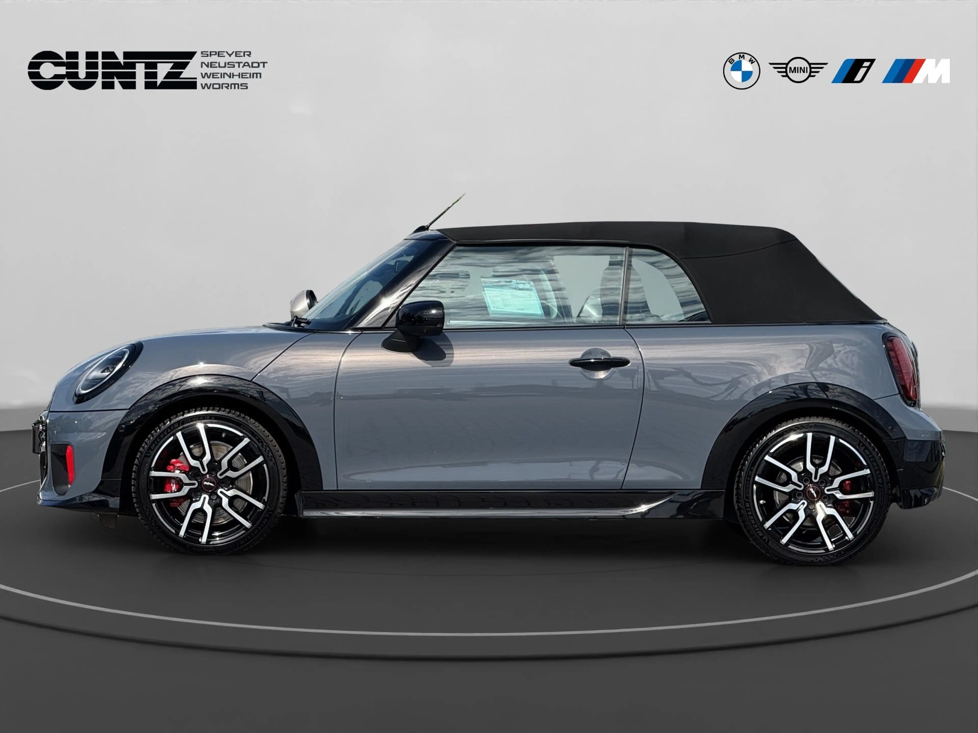 MINI John Cooper Works Cabrio John Cooper Works Cabrio Harman/K. Driving/Parking — photo 9