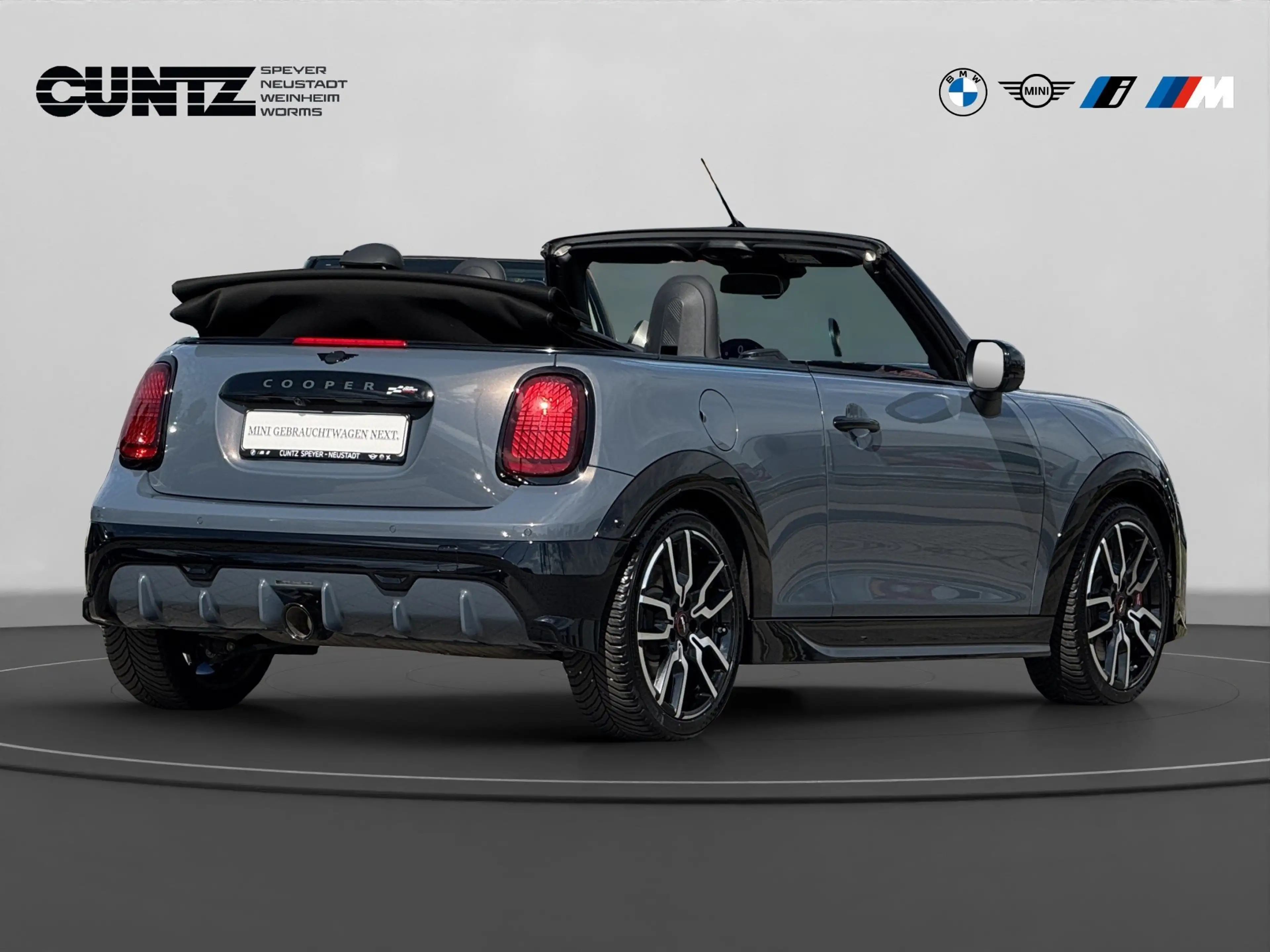 MINI John Cooper Works Cabrio John Cooper Works Cabrio Harman/K. Driving/Parking — photo 6