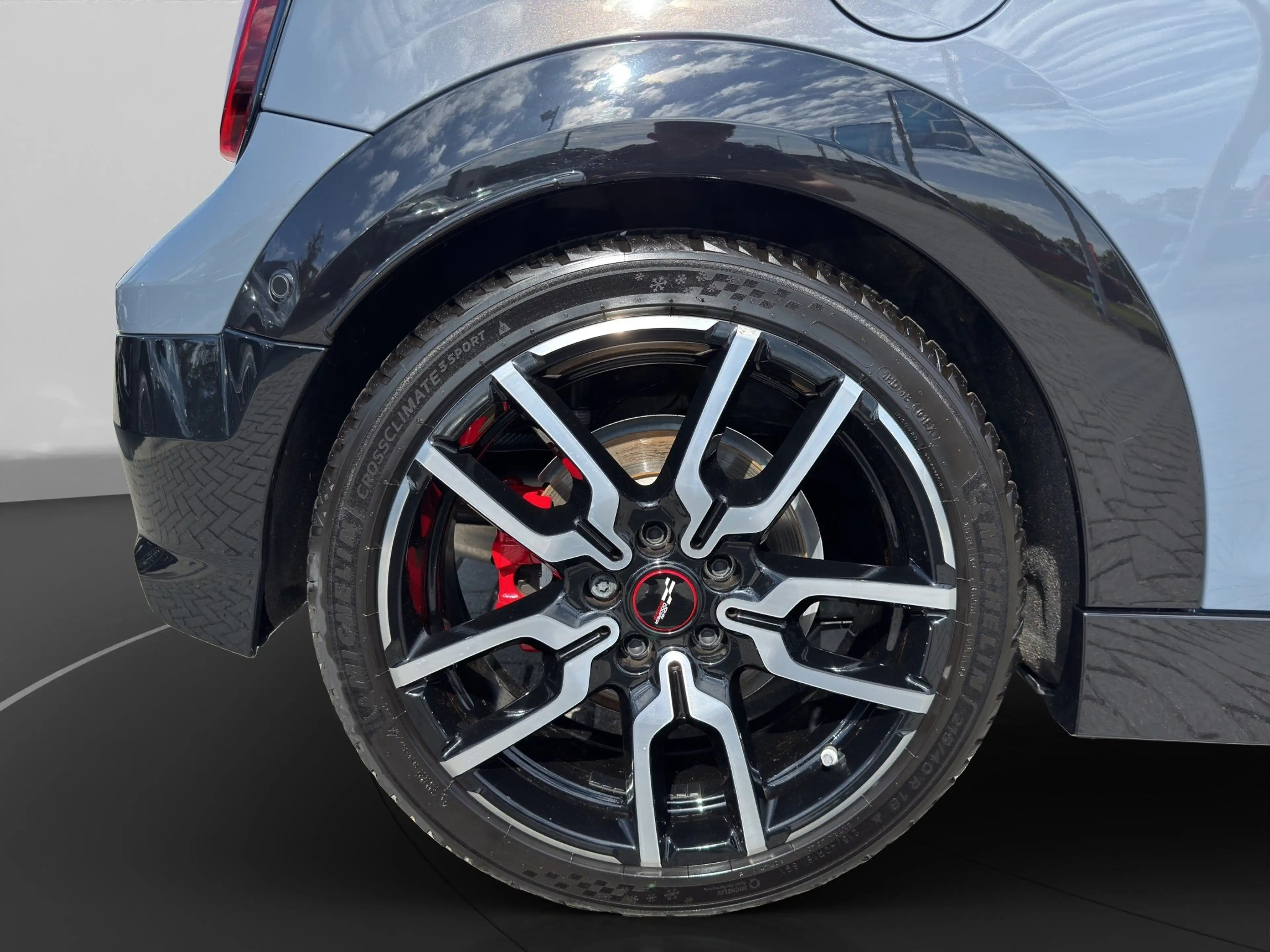 MINI John Cooper Works Cabrio John Cooper Works Cabrio Harman/K. Driving/Parking — photo 13