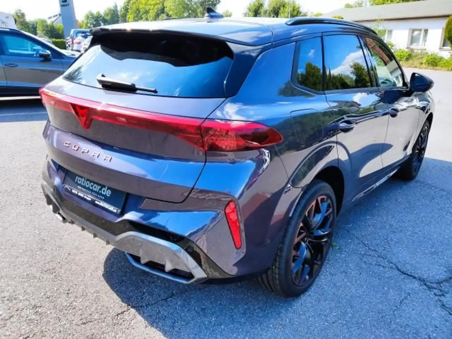 CUPRA Terramar TERRAMAR VZ 2.0 TSI DSG 4DRIVE MATRIX-LED NAVI Violett - 2