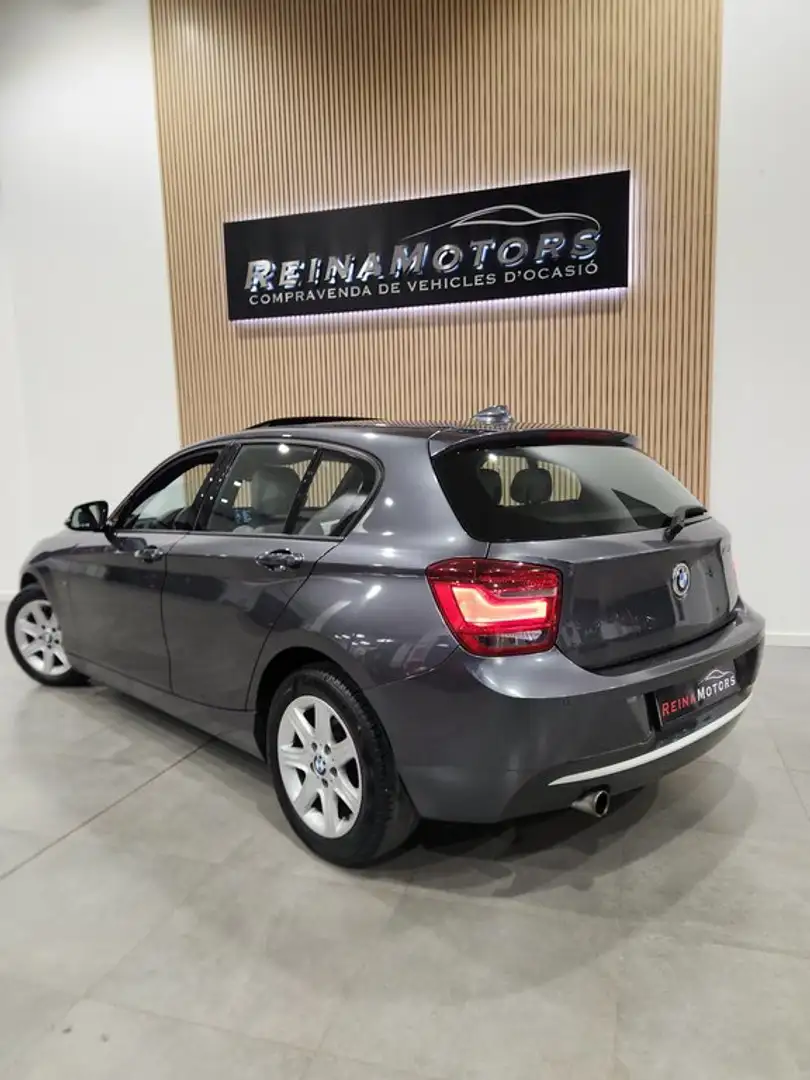 BMW 116 116i Urban Gris - 2