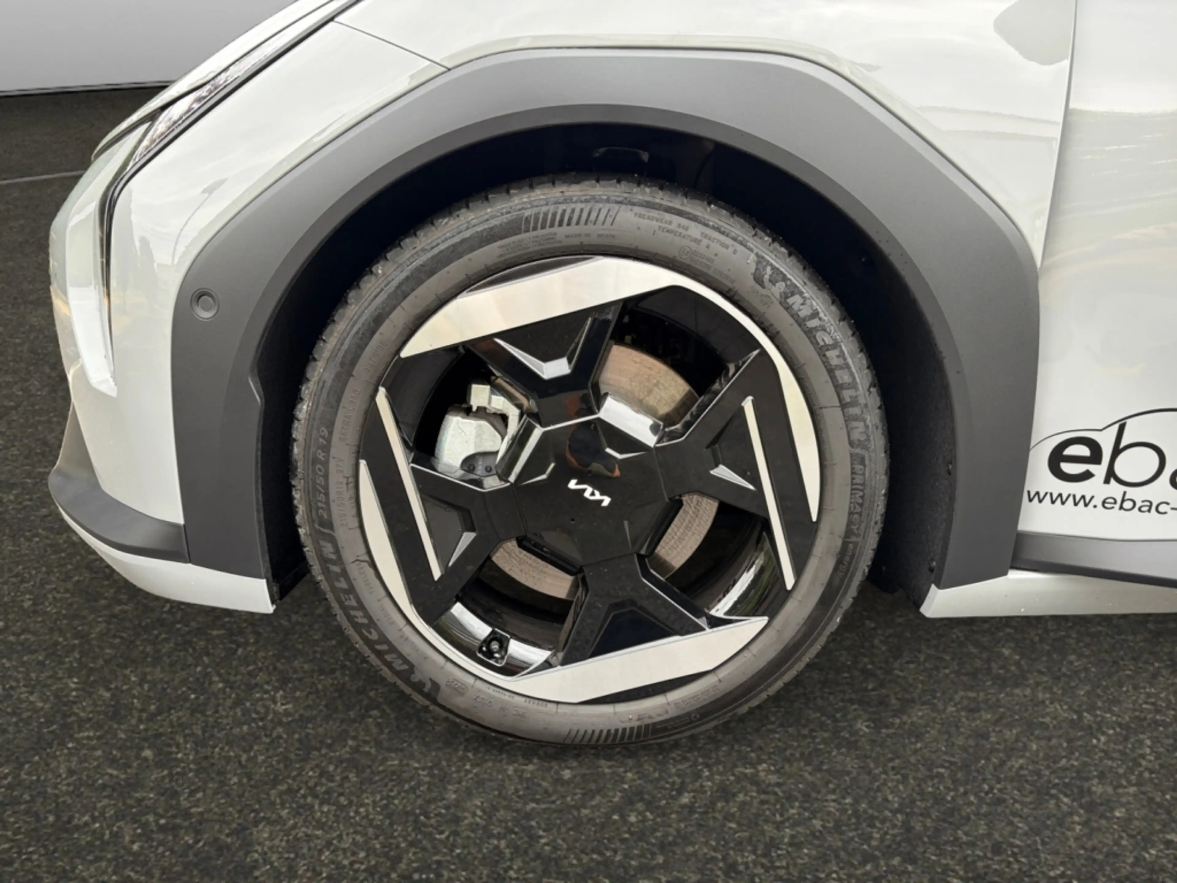 Kia EV4 Business Plus — photo 9