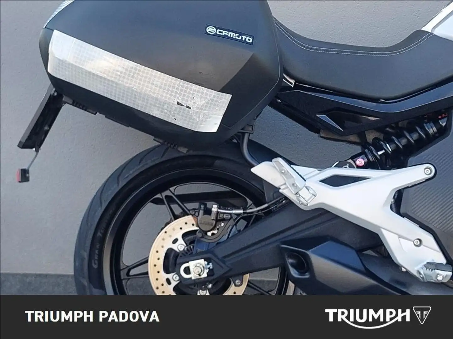 CFMOTO 650 MT Blanc - 2