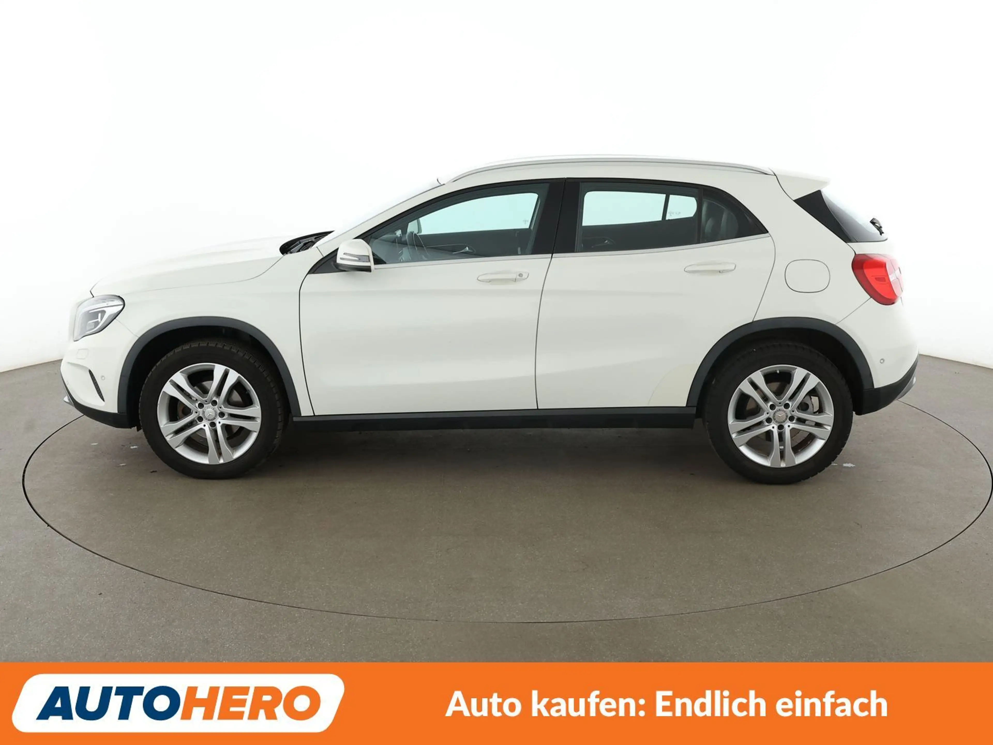 Mercedes-Benz GLA 180 GLA 180 Score Urban *BI-XENON*PDC*SHZ*KLIMA* — photo 3