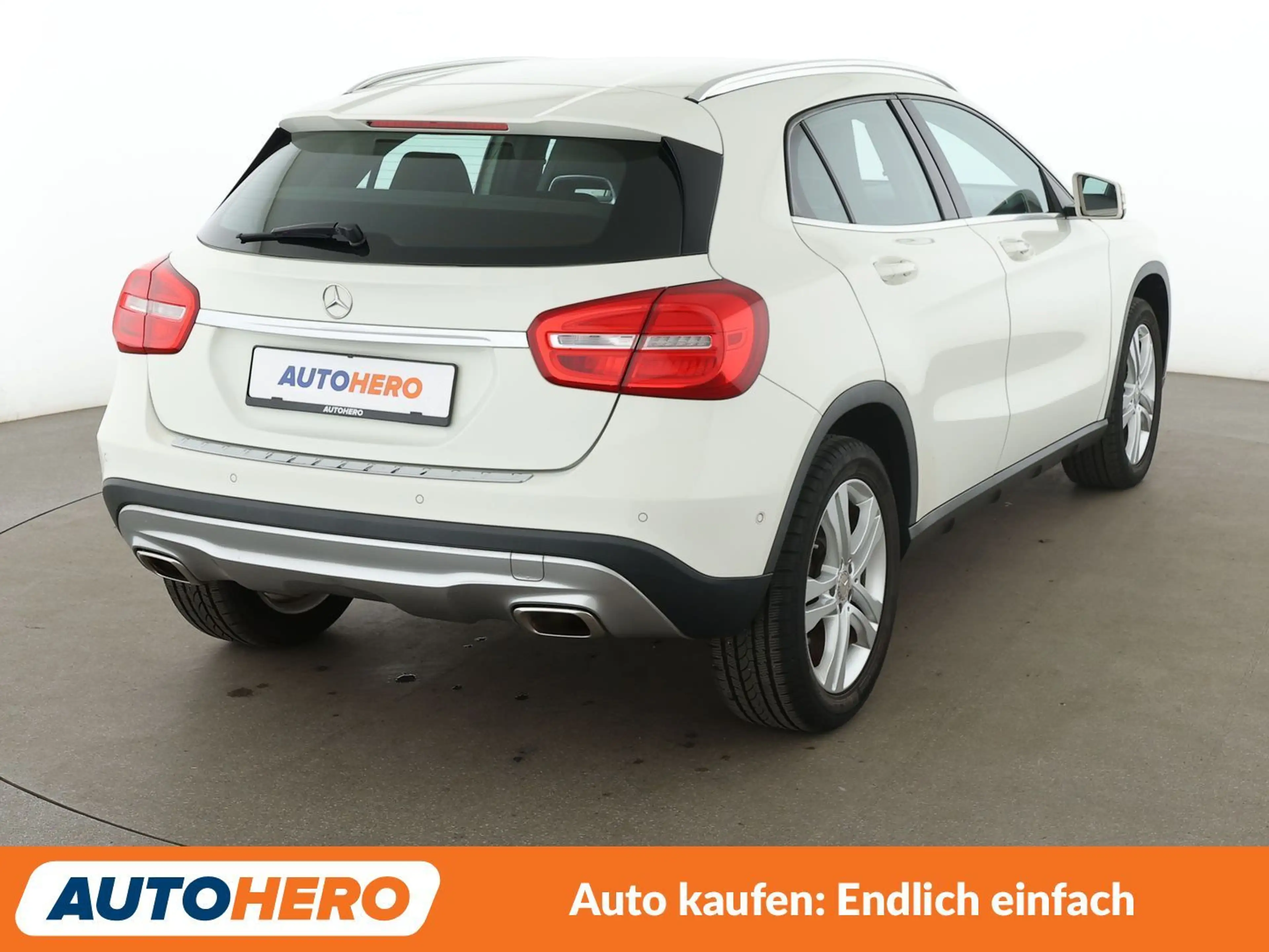 Mercedes-Benz GLA 180 GLA 180 Score Urban *BI-XENON*PDC*SHZ*KLIMA* — photo 6