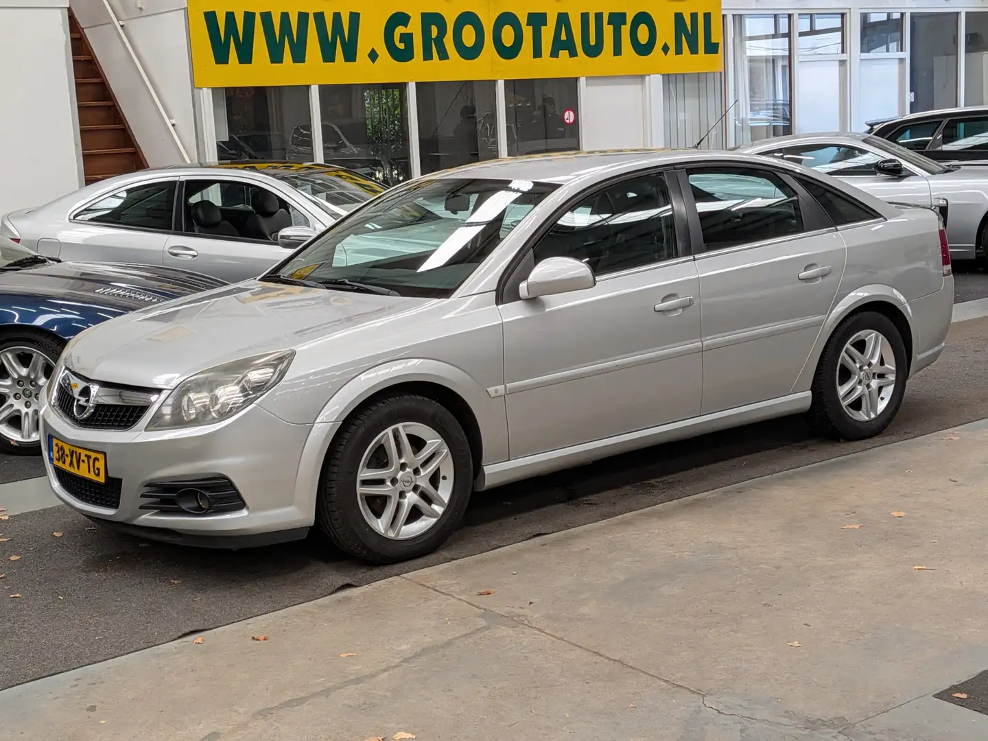 Opel Vectra GTS 1.8-16V Business Airco, Cruise Control, Trekha Grijs - 1