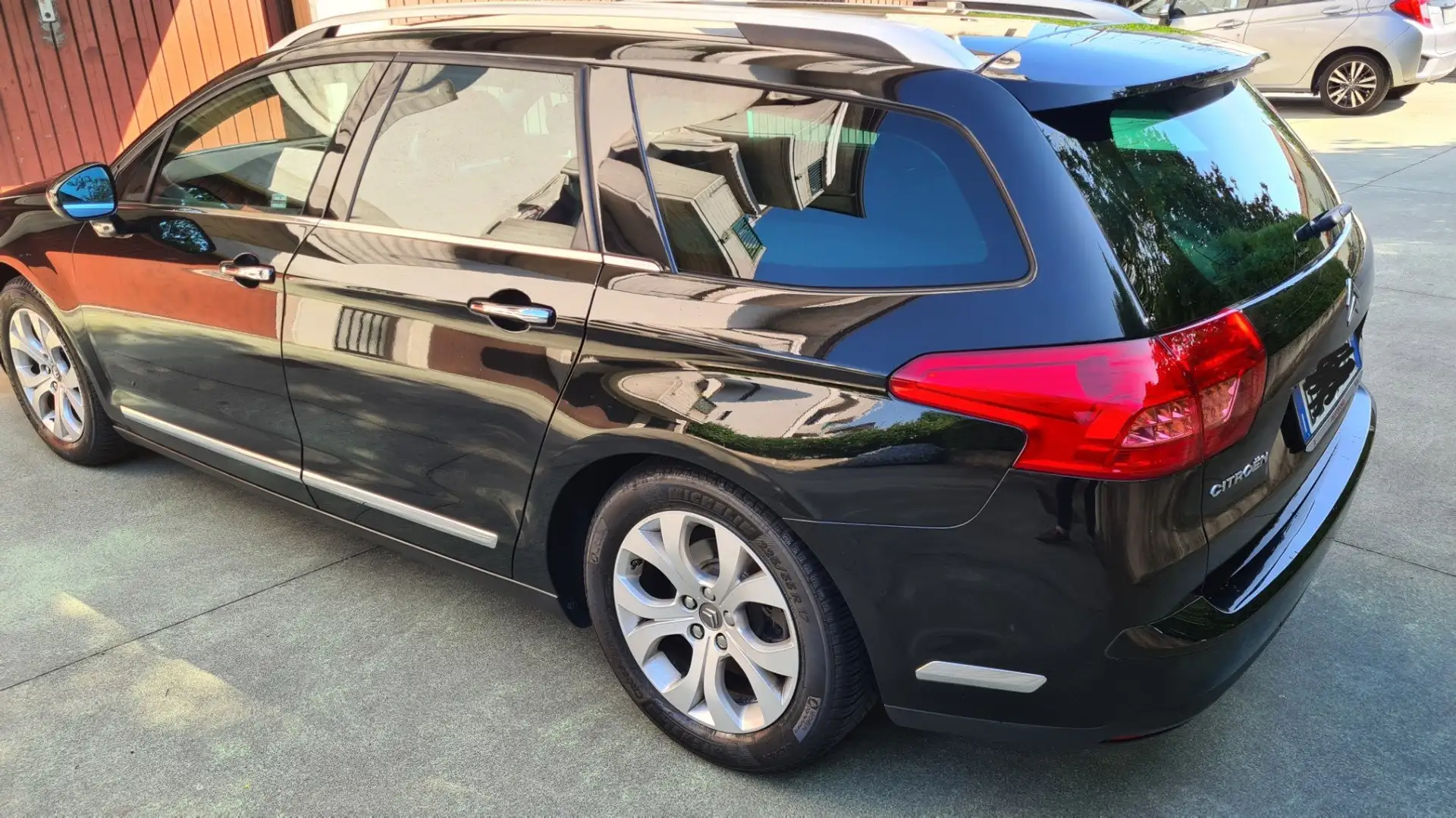 Citroen C5 C5 Tourer 2.0 hdi 16v Exclusive Style 163cv auto Nero - 2
