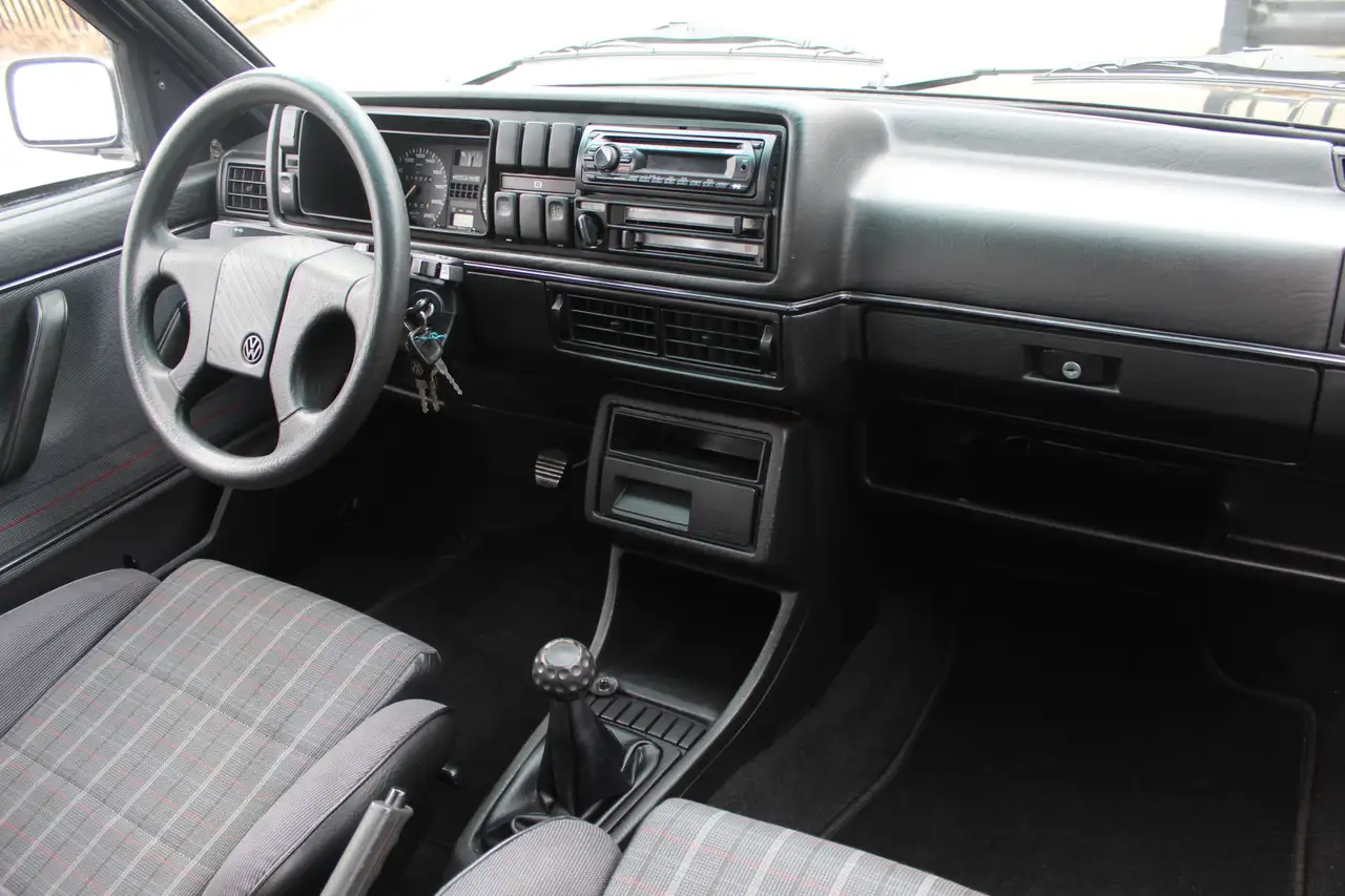 Volkswagen Golf GTI 1.8 Nederlandse auto/Nieuwe APK 15-07-2027/incl. o, foto 6