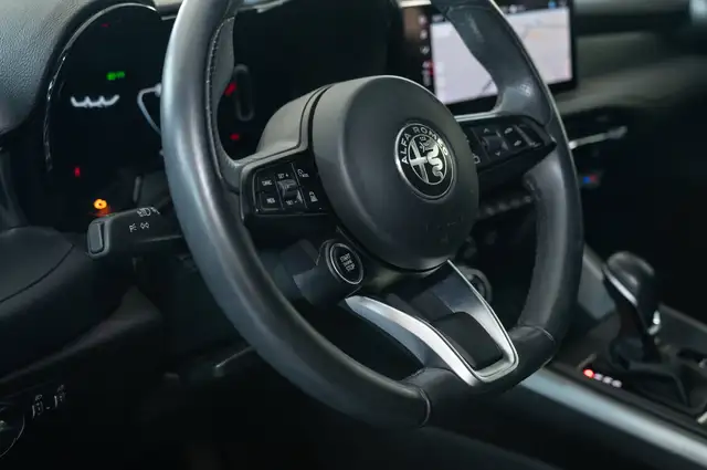 Alfa Romeo Tonale view 11