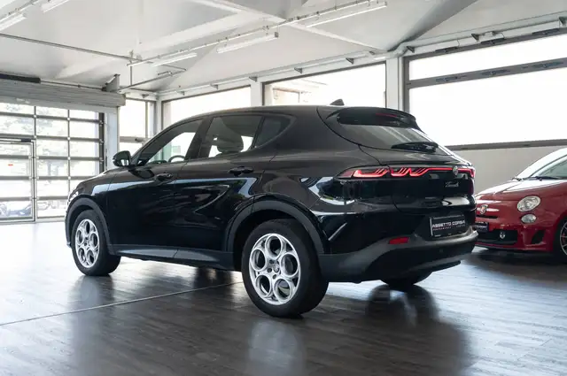 Alfa Romeo Tonale view 4