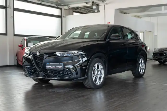 Alfa Romeo Tonale view 3